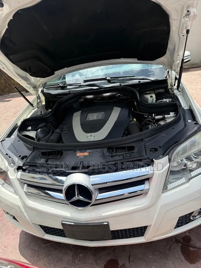Mercedes-Benz GLK-Class 350 4MATIC 2010 White