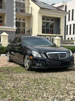 Mercedes-Benz E350 Base 4dr Sedan RWD (3.5L 6cyl 7A) 2010 Black