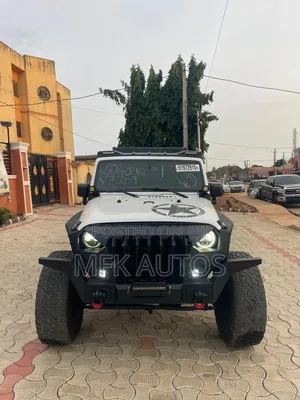 Jeep Wrangler Unlimited Rubicon Hard Rock 4dr SUV 4WD (3.6L 6cyl 5A)