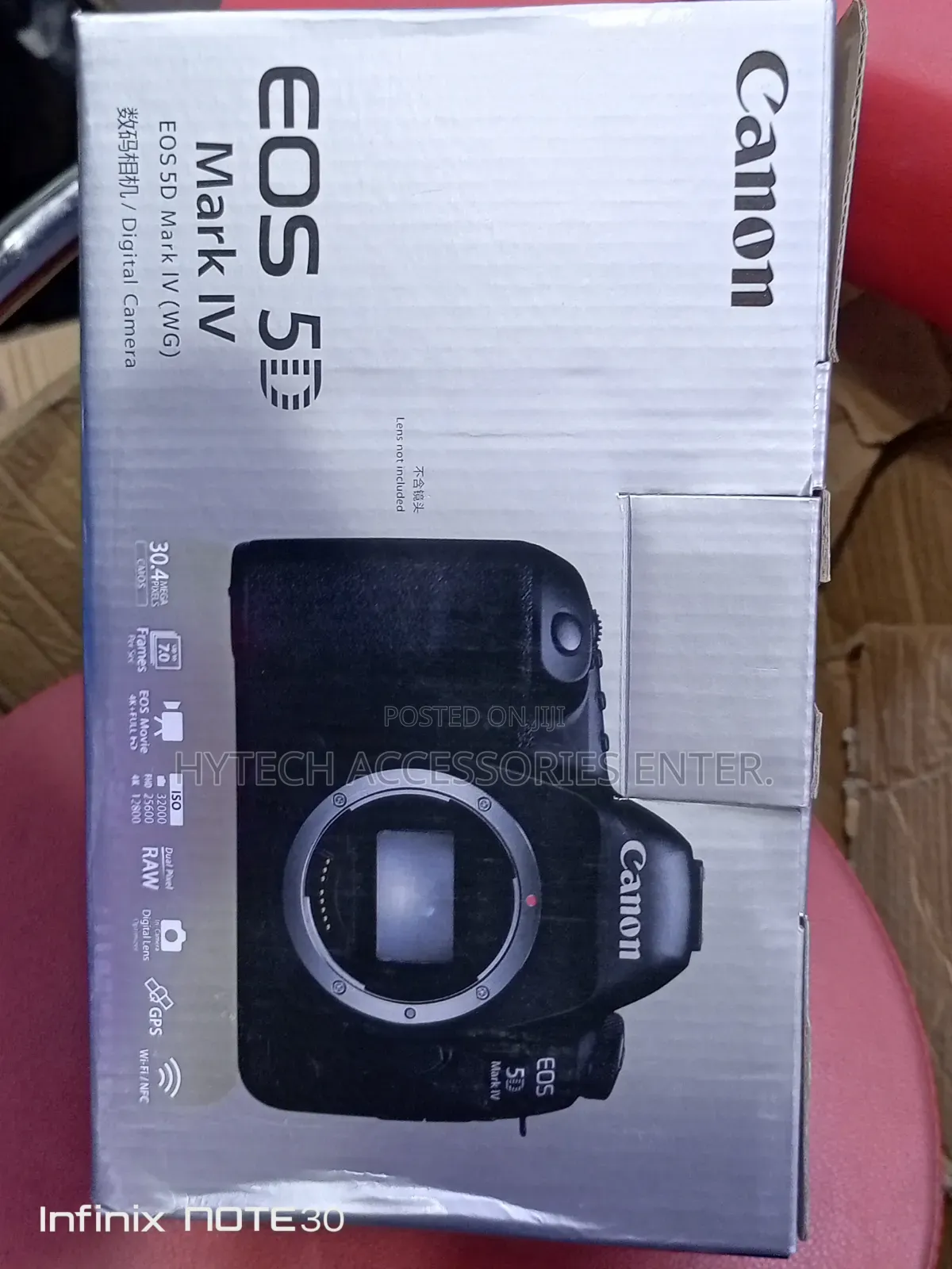 Refurbished Canon 5div Camera.