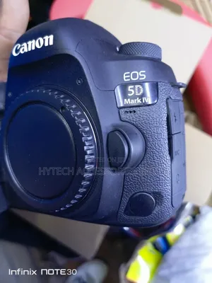 Tokunbo Canon 5div Camera.