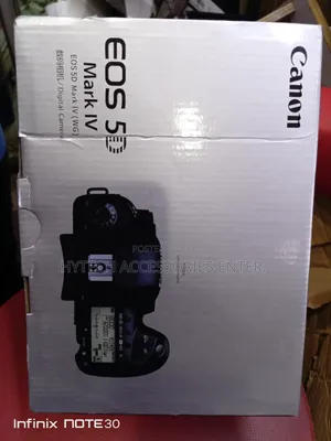 Refurbished Canon 5div Camera.