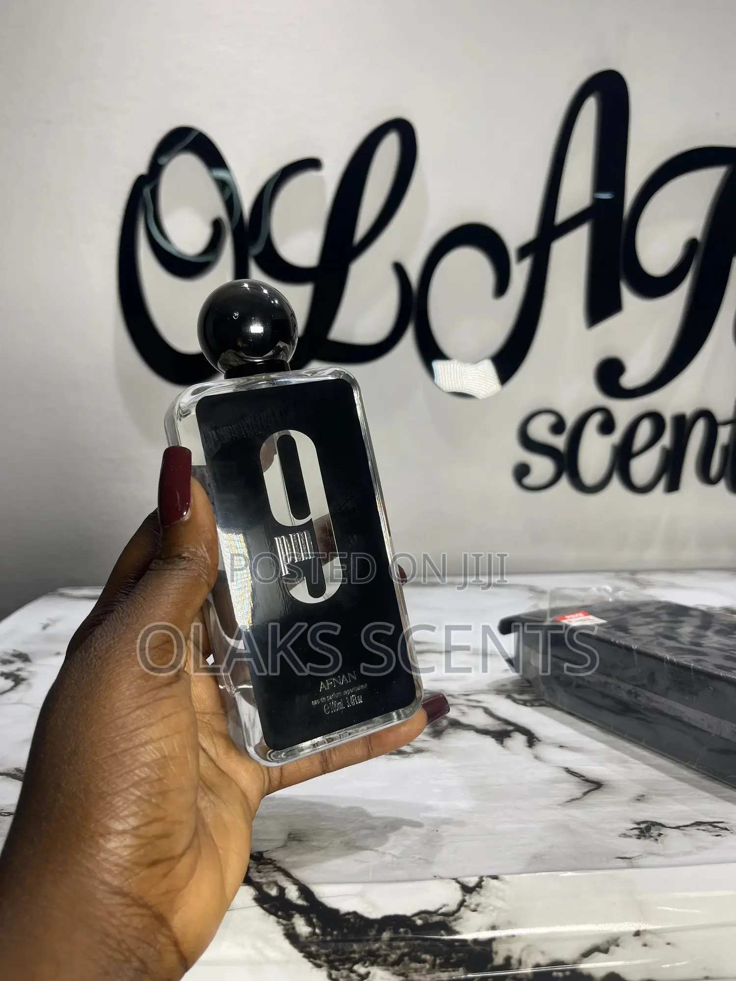 9pm Black Perfume