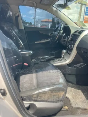 Toyota Corolla XRS 4dr Sedan (2.4L 4cyl 5A) 2010 Silver