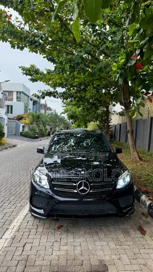 Mercedes-Benz GLE-Class GLE 400 4MATIC 2017 Black