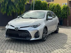 Toyota Corolla SE 4dr Sedan (1.8L 4cyl CVT) 2017 Silver
