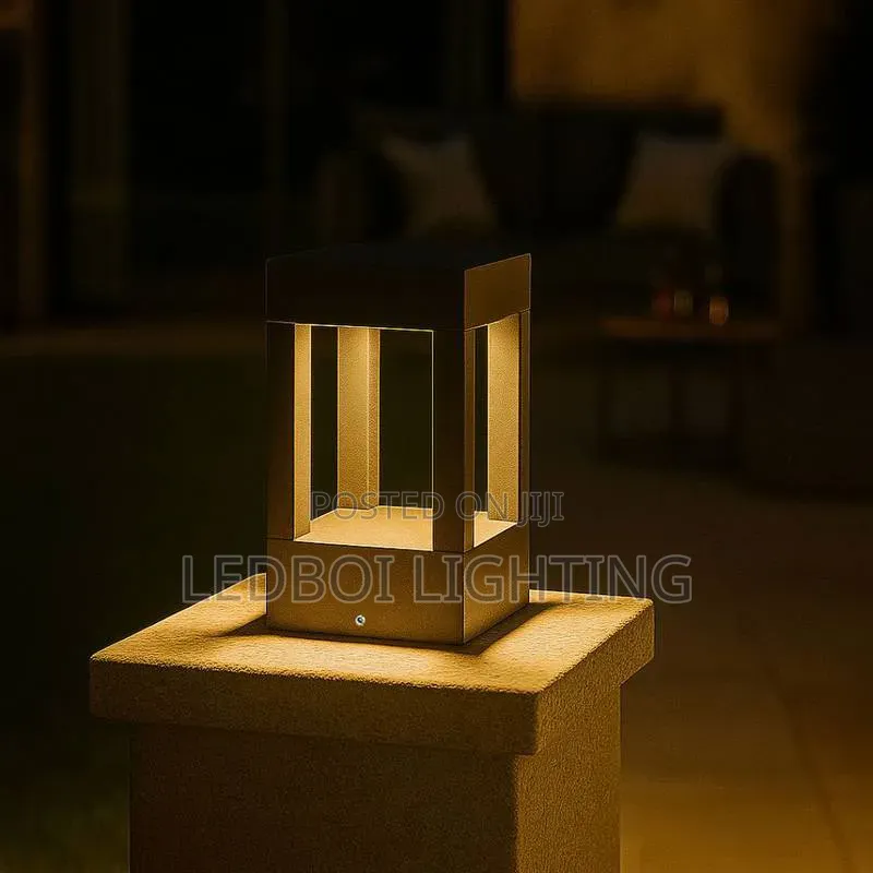 Outdoor Lamp. (20cm)