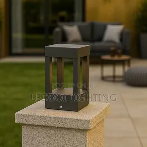 Outdoor Lamp. (20cm)