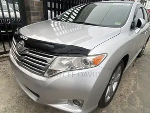 Toyota Venza V6 AWD 2010 Silver