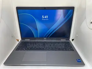 Laptop Dell Latitude 5520 16GB Intel Core i7 SSD 512GB