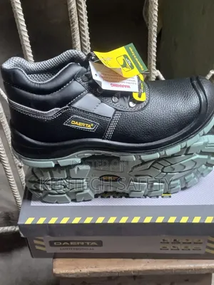 Safety Boot For Supervisors And Engineers Oil Industries Workers