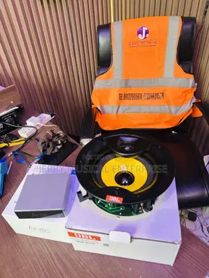 Arylic Networks Stream Amplifer A50+ JBL in Ceiling SPK
