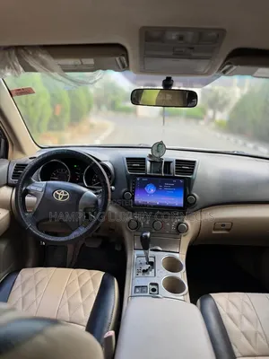 Toyota Highlander 2012 White
