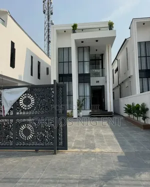 5bdrm Duplex in Ikota Gra for sale