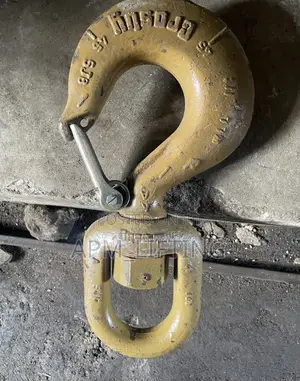 11ton Crosby Latch Swivel Hooks