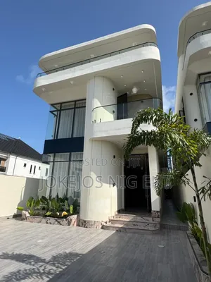 5bdrm Duplex in Orchid Road, Lafiaji for sale