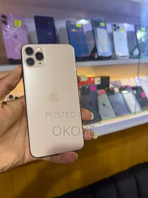 Apple iPhone 11 Pro Max 64 GB Gold