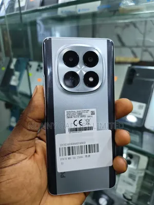 Xiaomi Poco M8 256 GB Silver