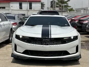 Chevrolet Camaro 2020 White