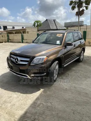 Mercedes-Benz GLK-Class 350 4MATIC 2014 Brown