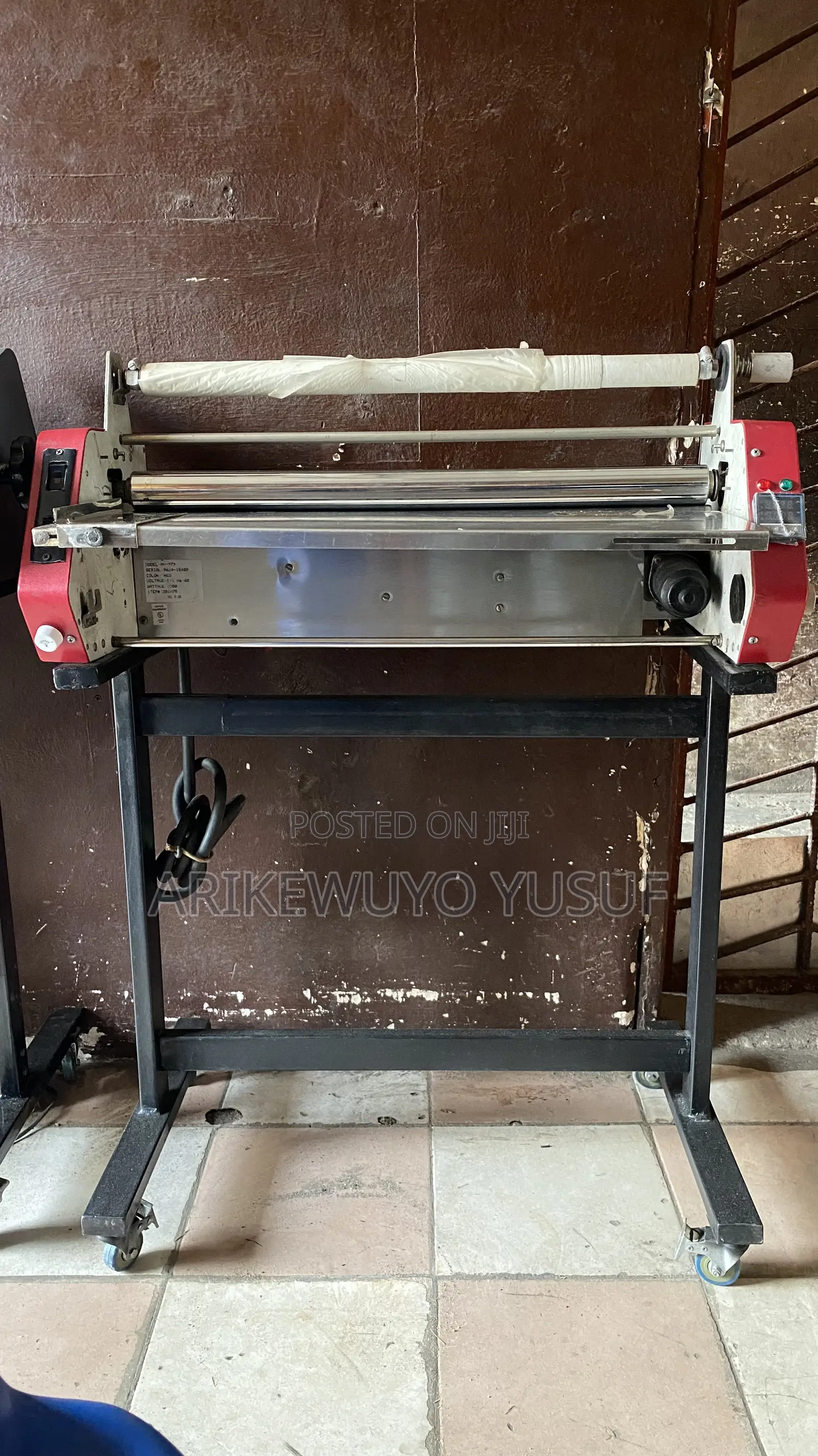Laminating Machine