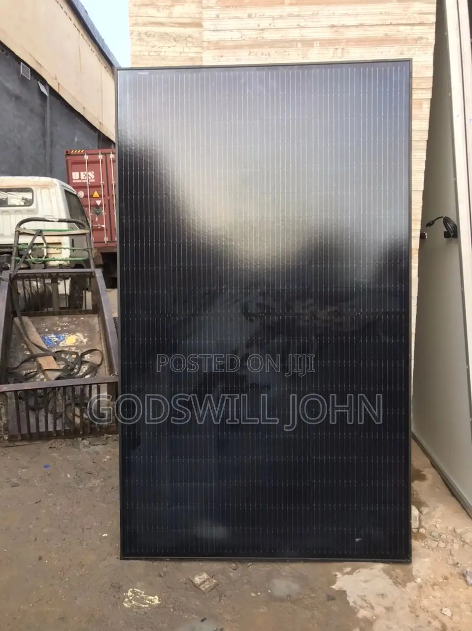 450 Watts Black Surface Panel