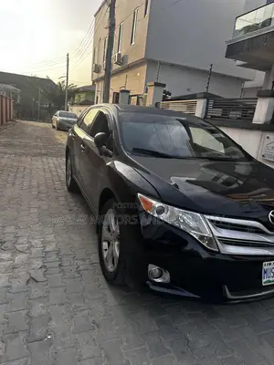 Toyota Venza 2010 Black