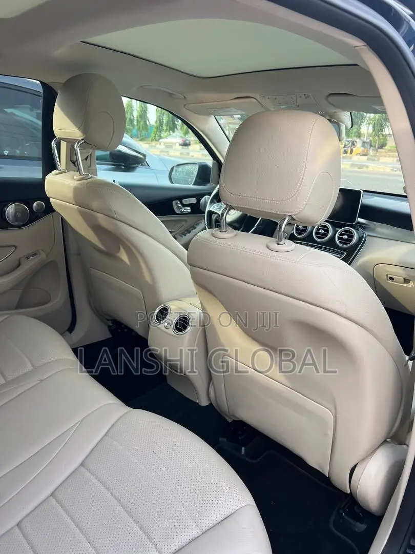 Mercedes-Benz GLC-Class 2017 Blue