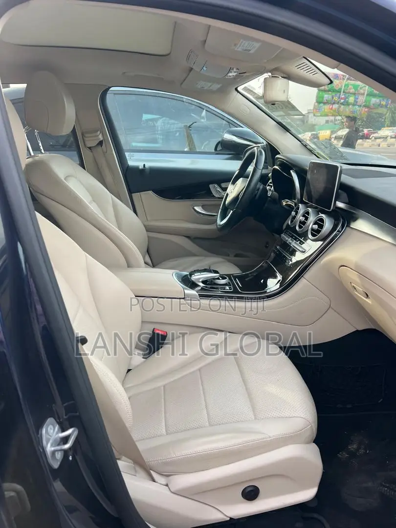 Mercedes-Benz GLC-Class 2017 Blue
