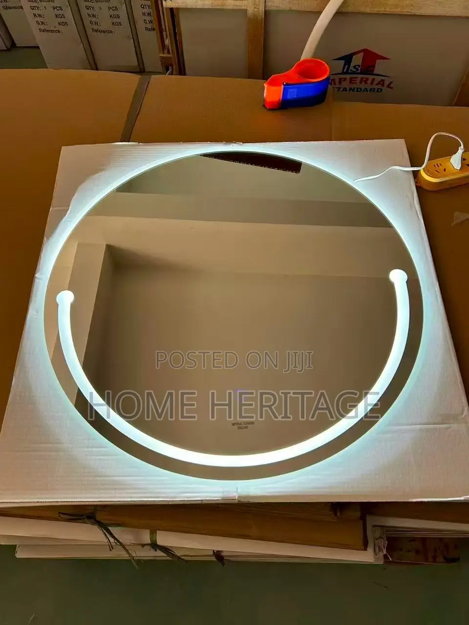 Quality Round Led Mirror Featuring 3 Adjustable Light Modes