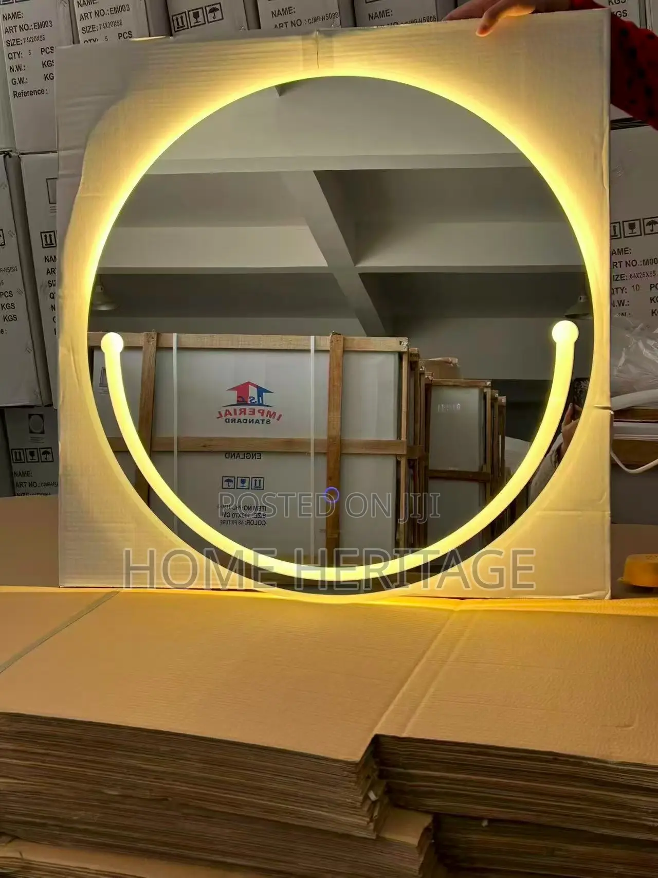 Quality Round Led Mirror Featuring 3 Adjustable Light Modes