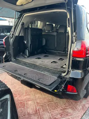 Lexus LX 570 AWD 2017 Black