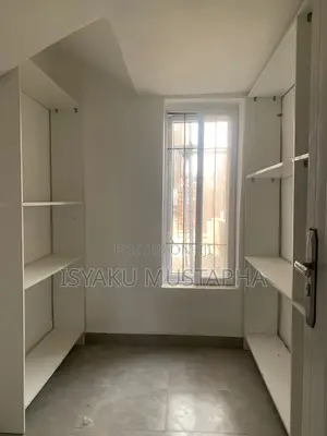 4bdrm Duplex in Kaura for rent