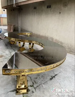 Furniture's