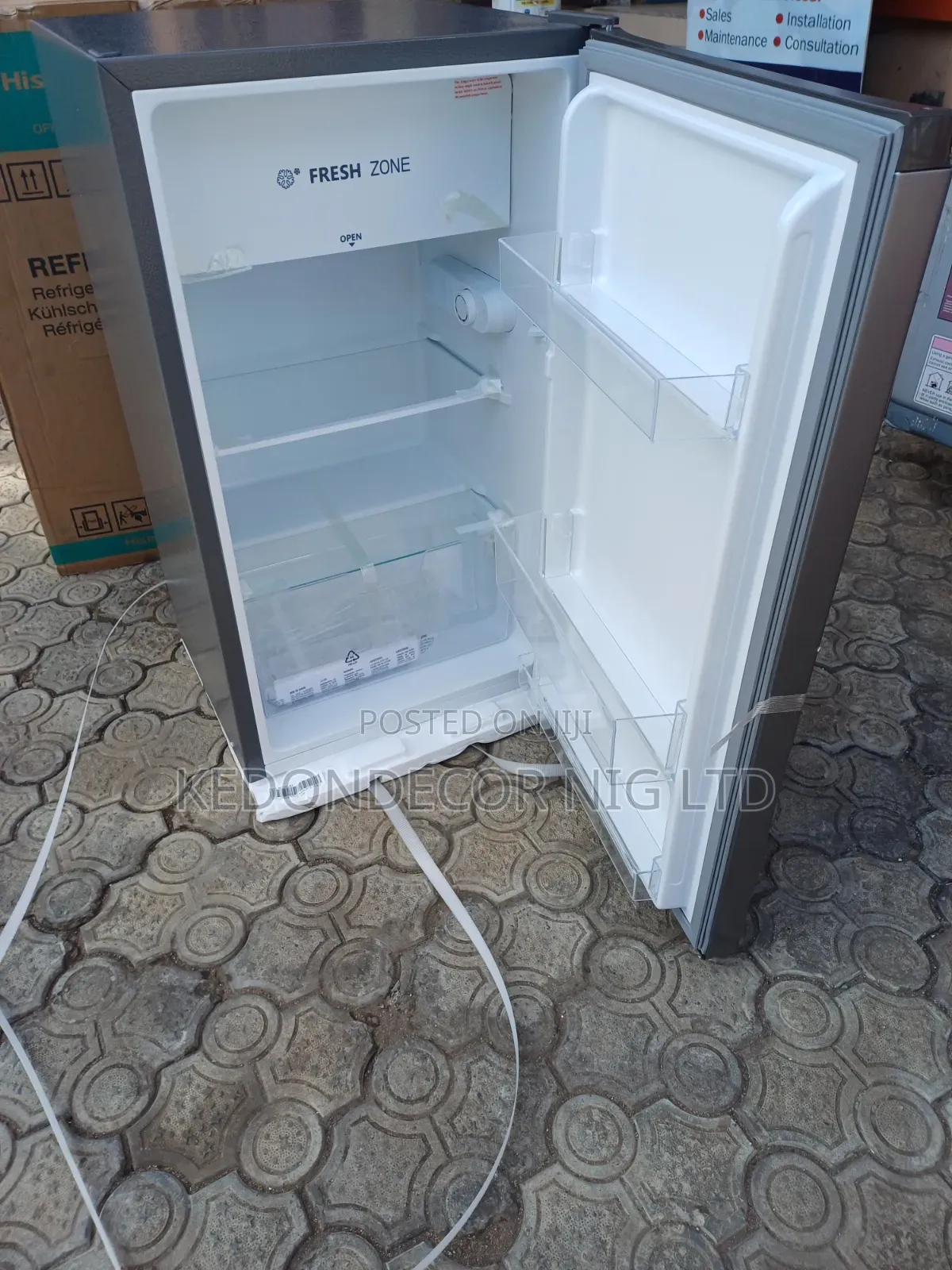 Refrigerator 093dr