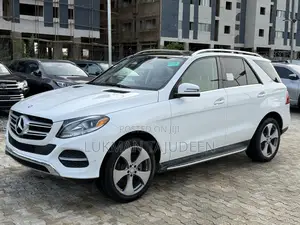 Mercedes-Benz GLE-Class GLE 350d 4MATIC 2016 White