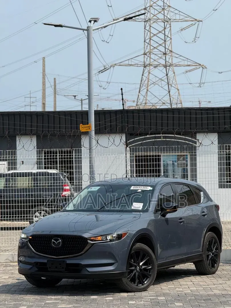 Mazda CX-5 2021 Blue