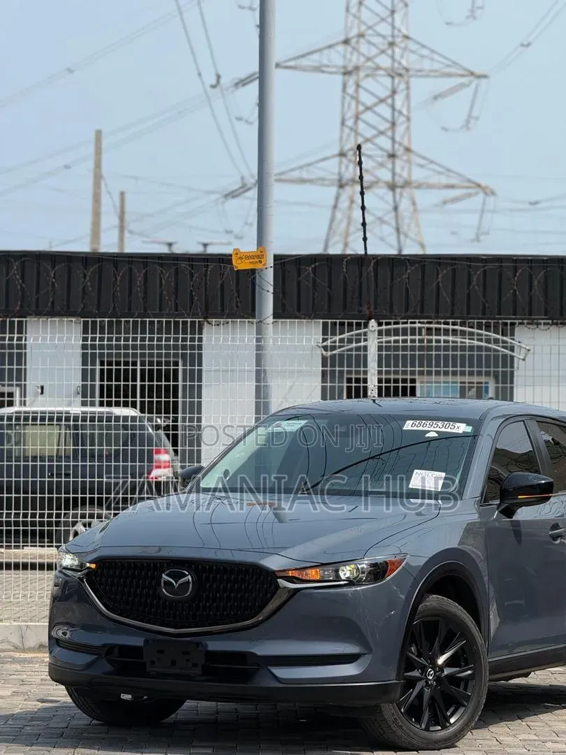 Mazda CX-5 2021 Blue