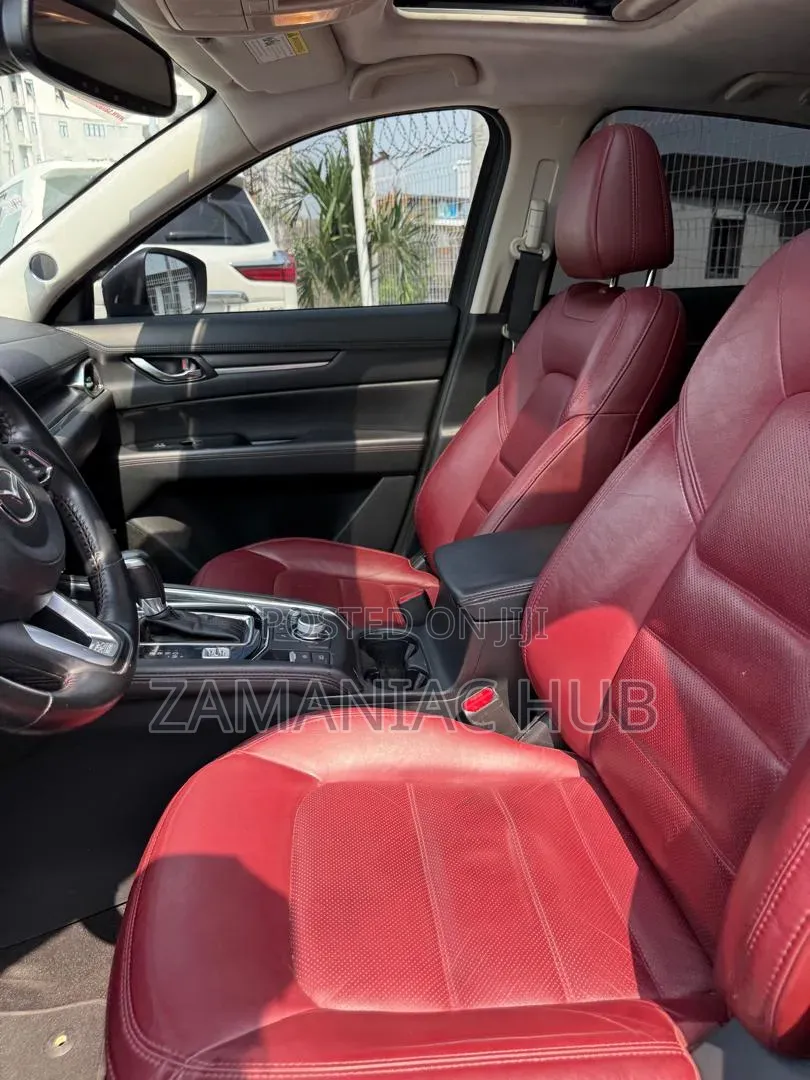 Mazda CX-5 2021 Blue