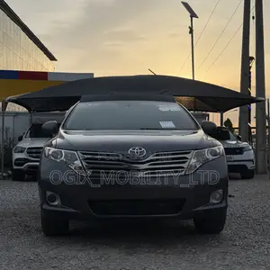 Toyota Venza AWD 2010 Gray