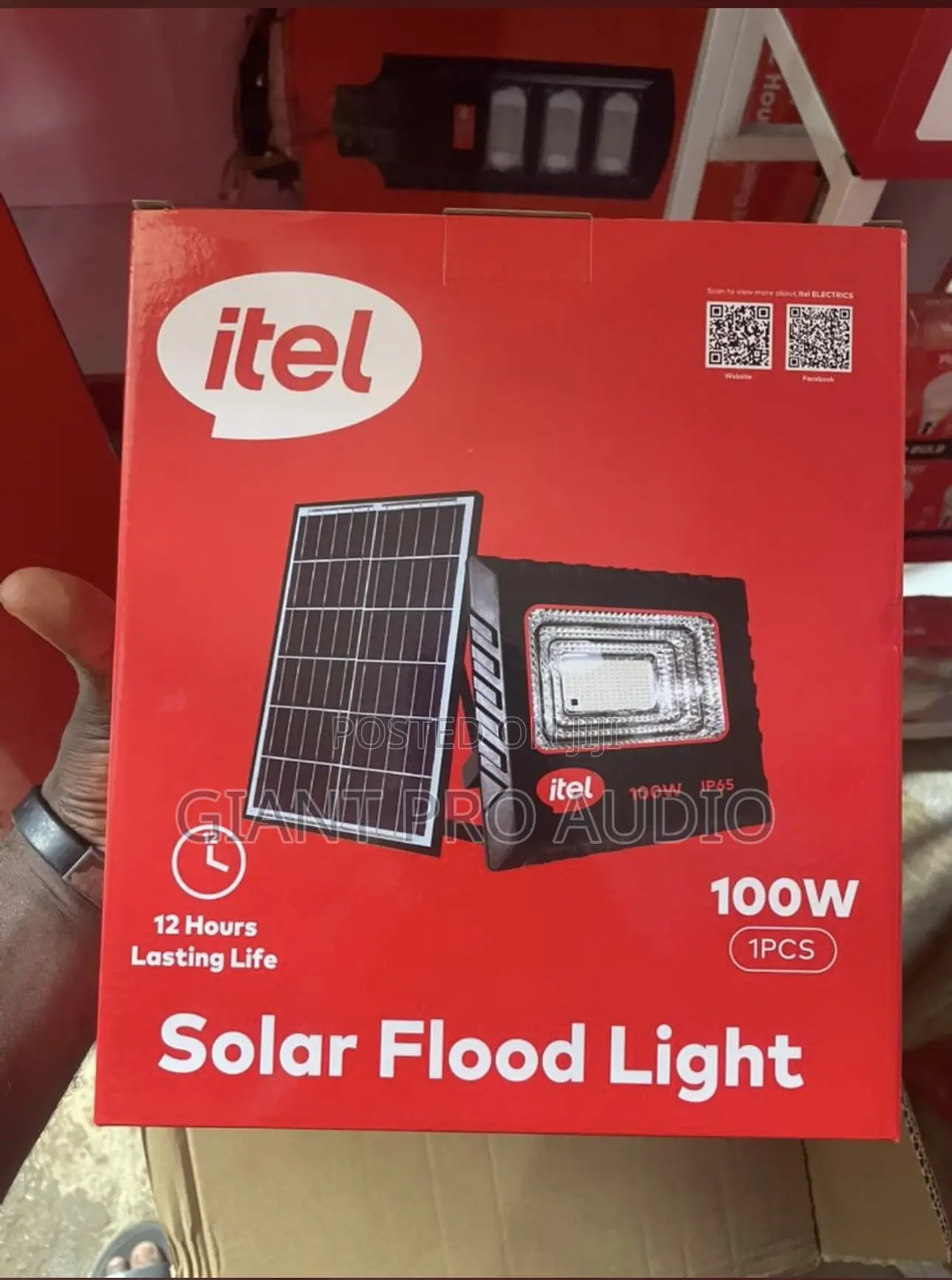 Itel Solar Flood Light