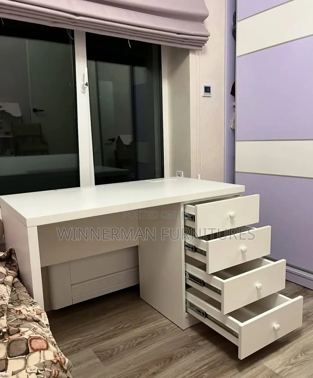 Sturdy Reading Table (Hdf)