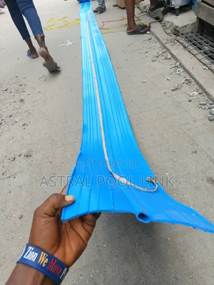Strong Durable 10-Inch Water Bar Available