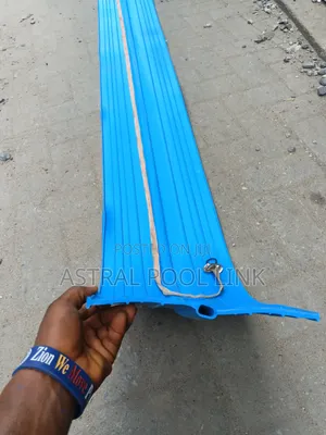 Strong Durable 10-Inch Water Bar Available
