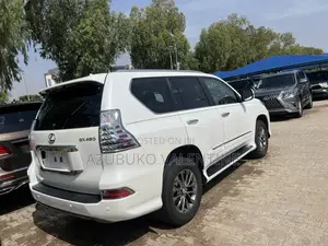 Lexus GX 460 Base 2016 White