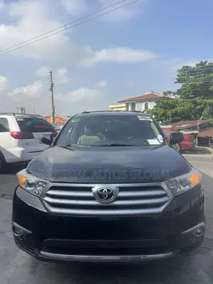 Toyota Highlander 3.5L 4WD 2013 Black