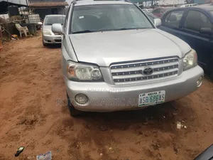 Toyota Highlander 2004 Silver