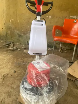 Floor Scrubber Machine