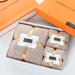3 In 1 Towel Set With Gift Bag