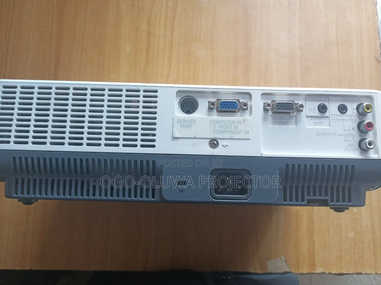 Sanyo PLC-Xw50 Projector